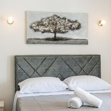 Feather Studio Apartment - Free Private Parking - Self Check-In Ragusa Esterno foto