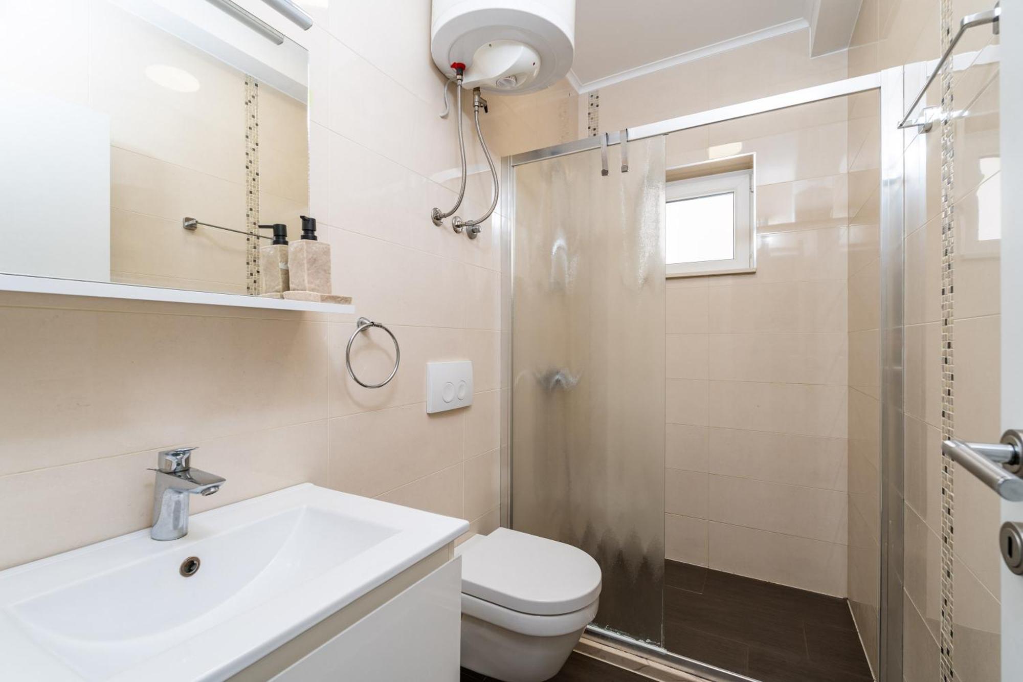 Feather Studio Apartment - Free Private Parking - Self Check-In Ragusa Esterno foto